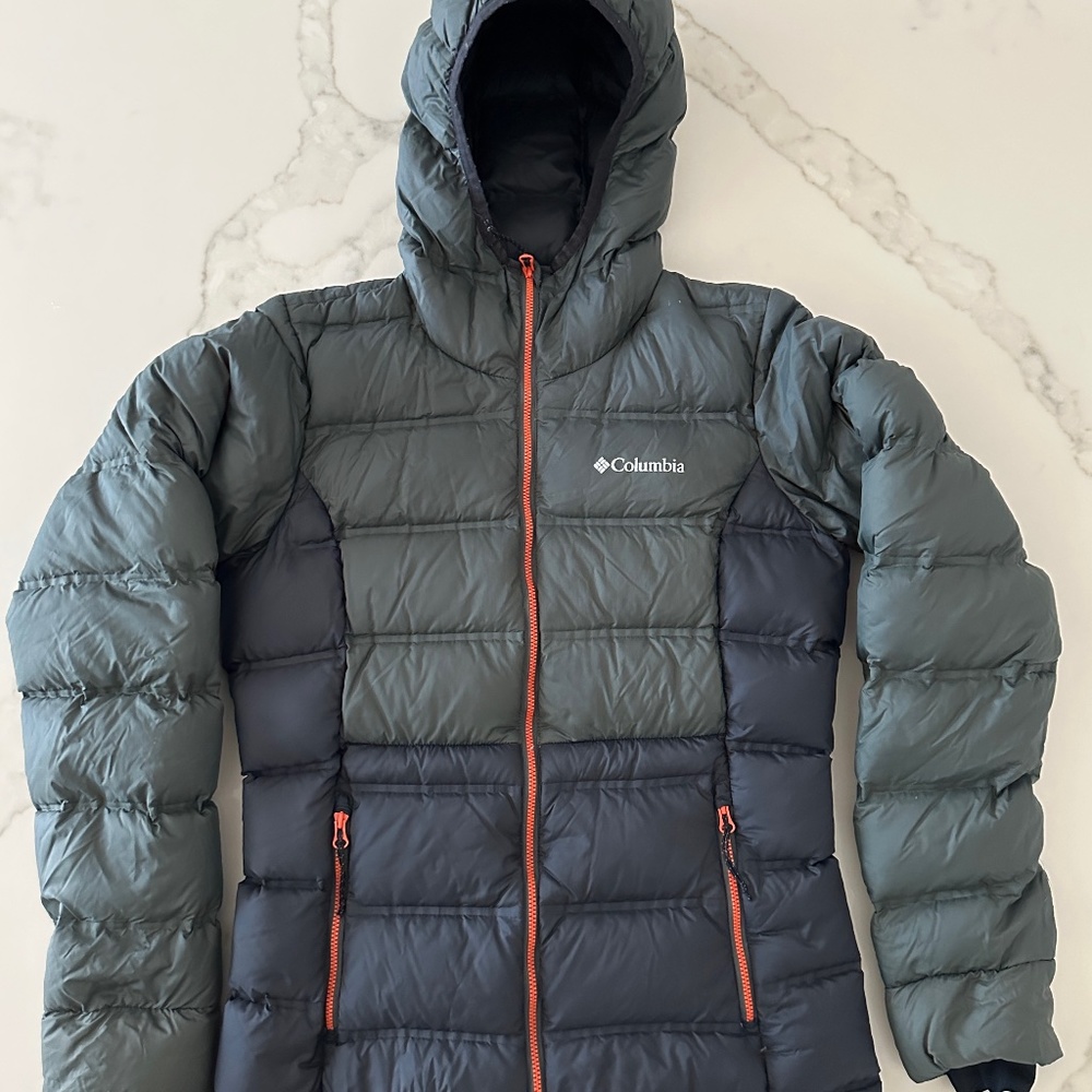 Columbia Puffer Jacket Women's Green, Blue and Orange Zipper XS